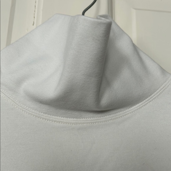 L.L. Bean 2X White Turtleneck Long Sleeve Top - Picture 3 of 5